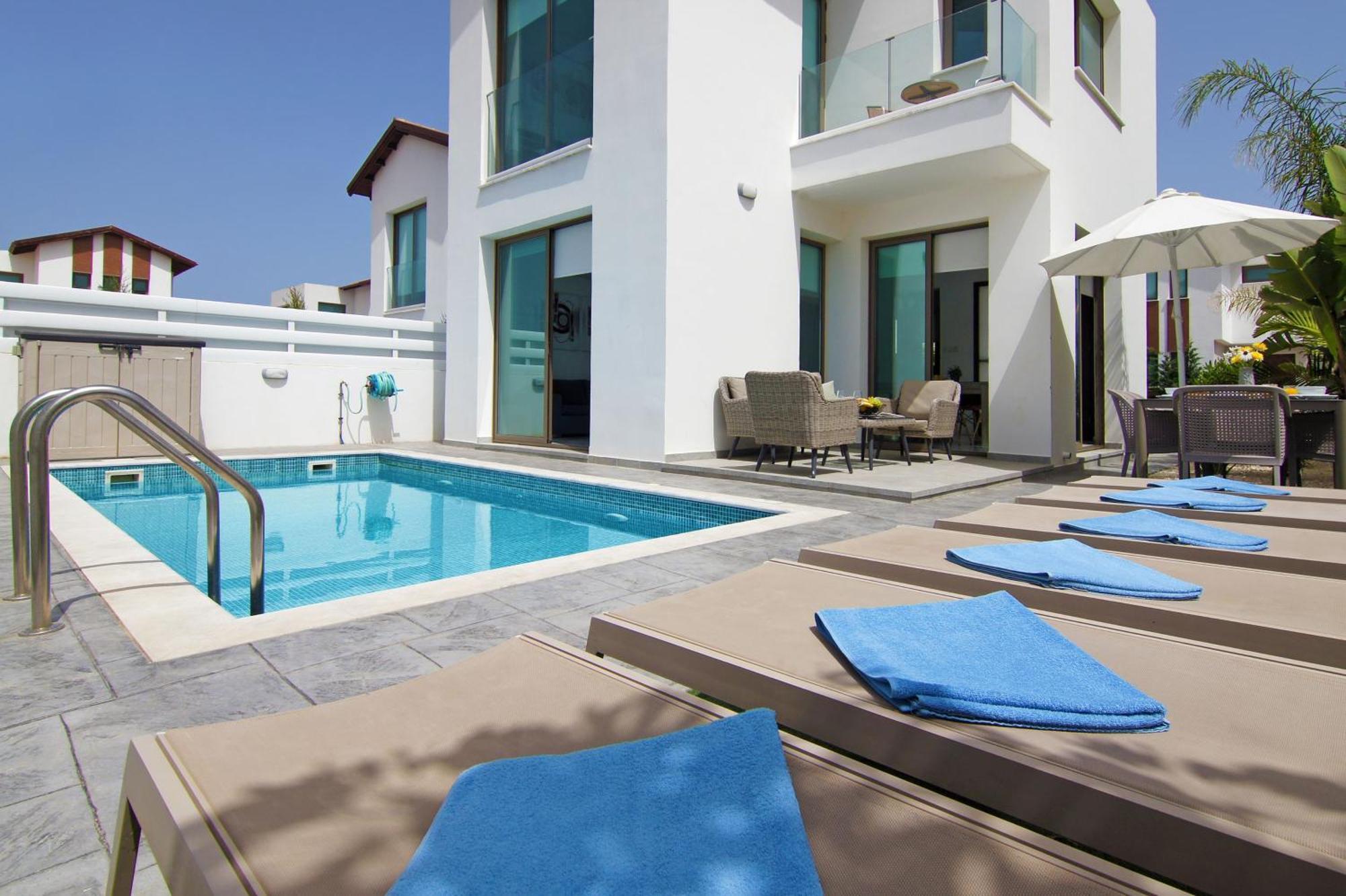 Villa Dina بروتاراس المظهر الخارجي الصورة